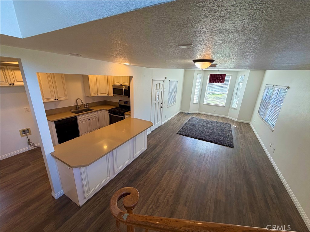 129 Palmyra, Orange CA 92866 - photo 5