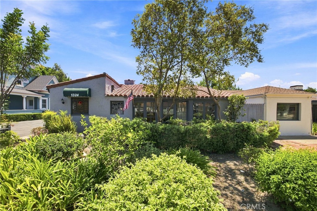 1324 E Chapman, Orange CA 92866 - photo 2