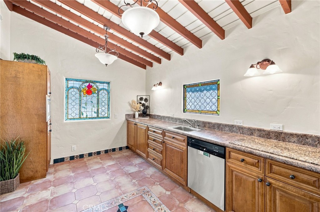 1324 E Chapman, Orange CA 92866 - photo 9