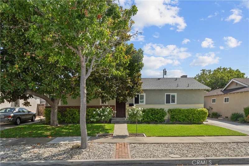 1344 E Orange Grove, Orange, CA 92867