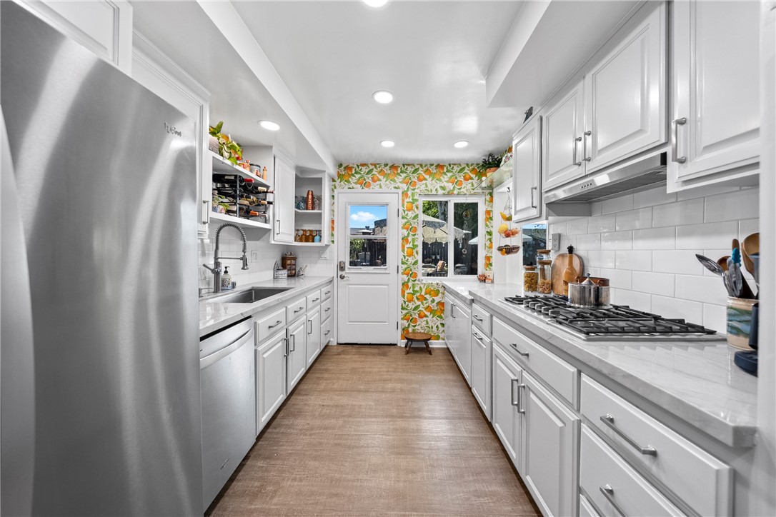 1408 E Fairway Dr, Orange CA 92866 - photo 1