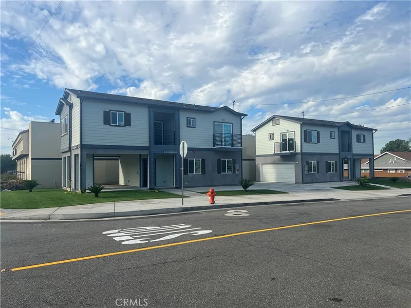 142 N Hewes, Orange, CA 92869