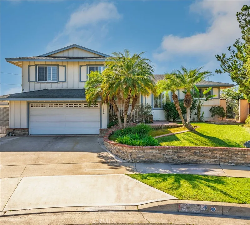 1422 N Harwood, Orange, CA 92867
