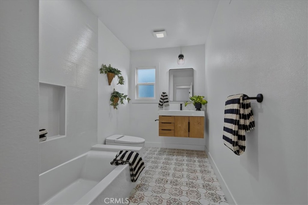 144 W Greenway Avenue, Orange CA 92865 - photo 21