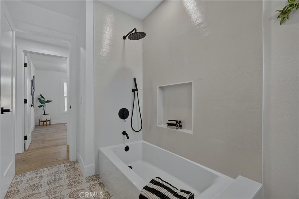 144 W Greenway Avenue, Orange CA 92865 - photo 22