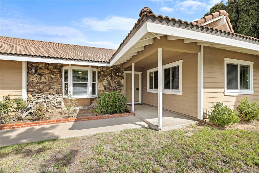 1523 E Baldwin, Orange CA 92865 - photo 2