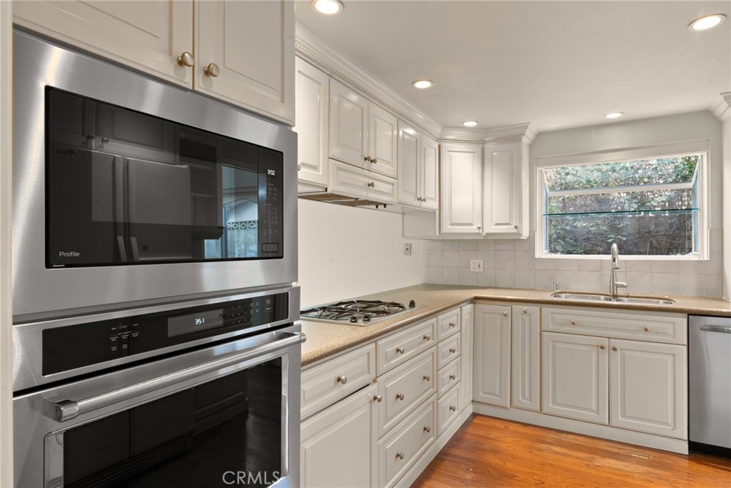1529 E San Alto, Orange CA 92865 - photo 22