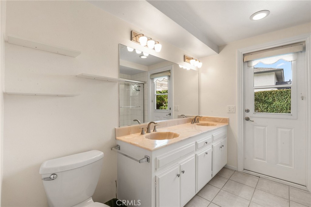 1529 E San Alto, Orange CA 92865 - photo 38