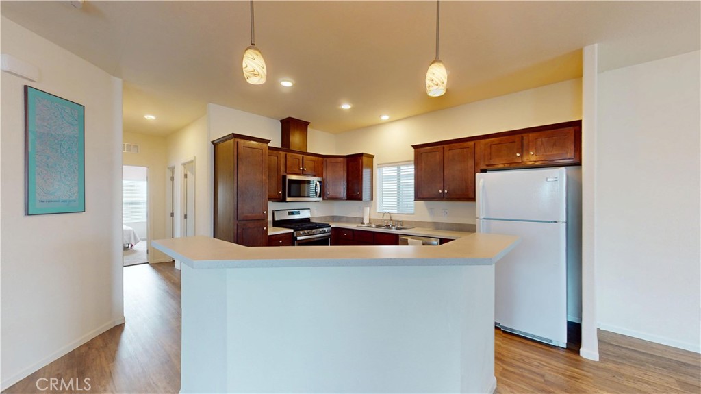 1540 E Trenton Avenue 95, Orange CA 92867 - photo 5