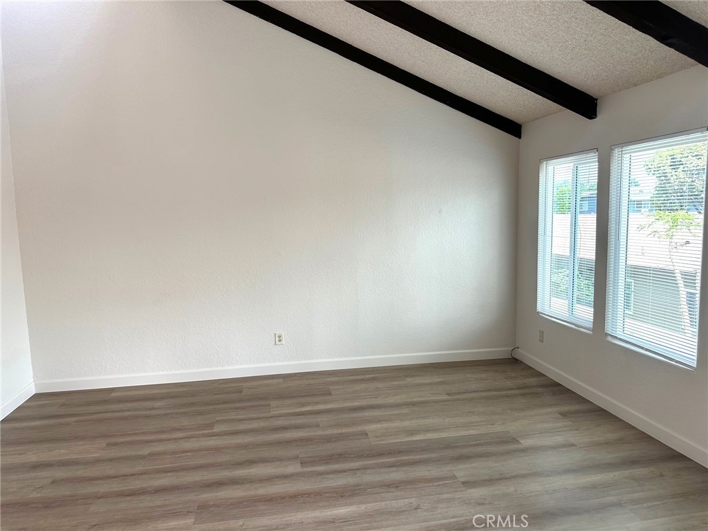 1545 1545 W Palmyra 3, Orange CA 92868 - photo 1