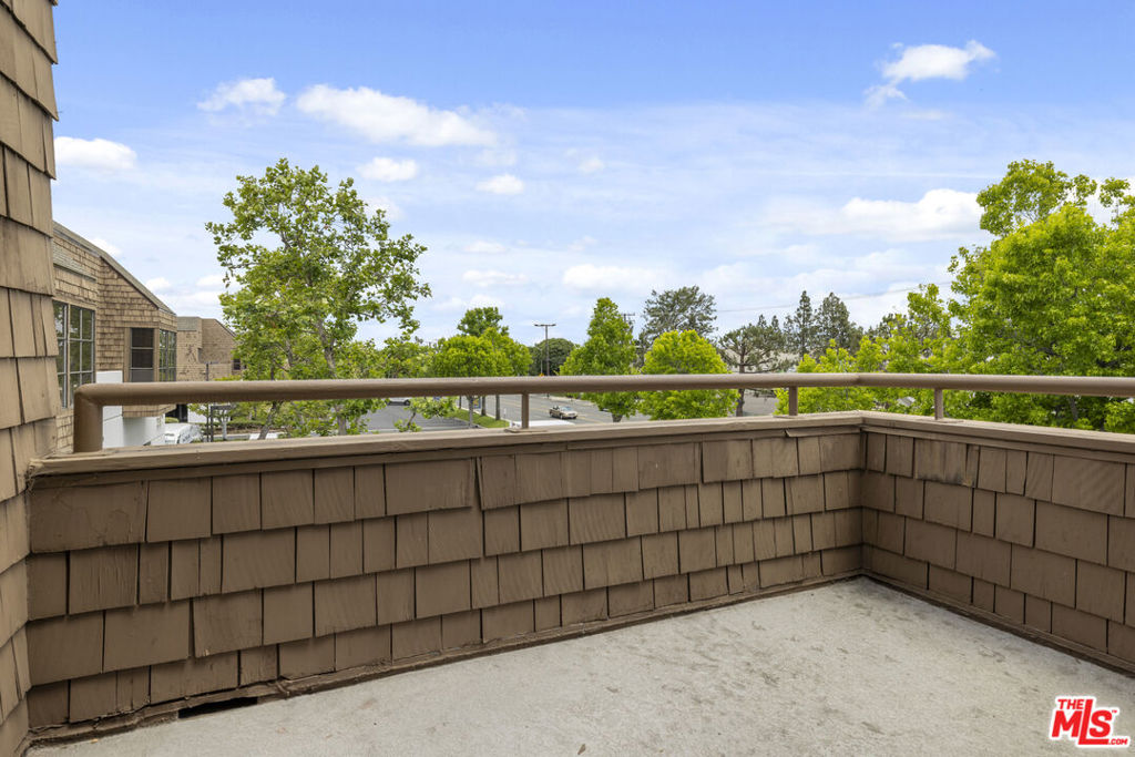 1570 N Batavia Street C3, Orange CA 92867 - photo 8