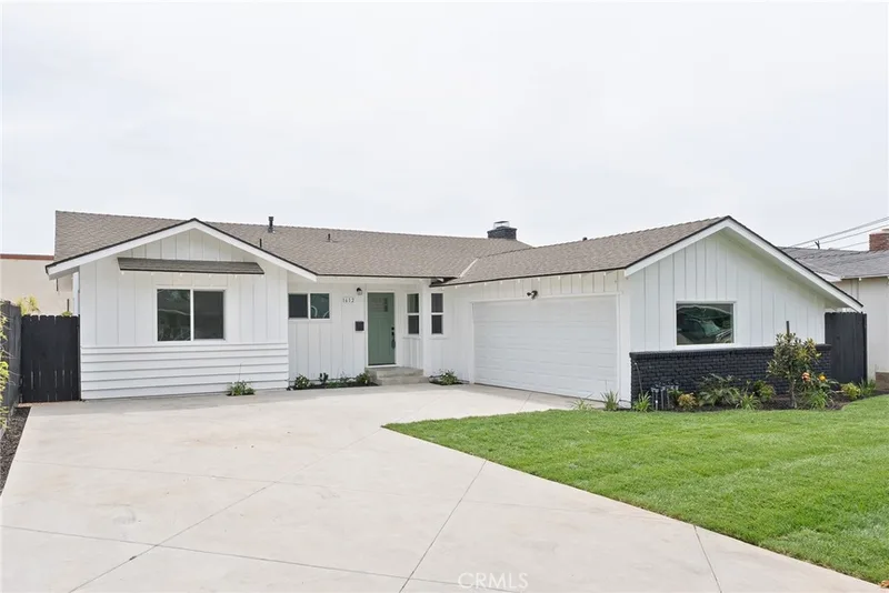 1612 E Palmyra, Orange, CA 92866