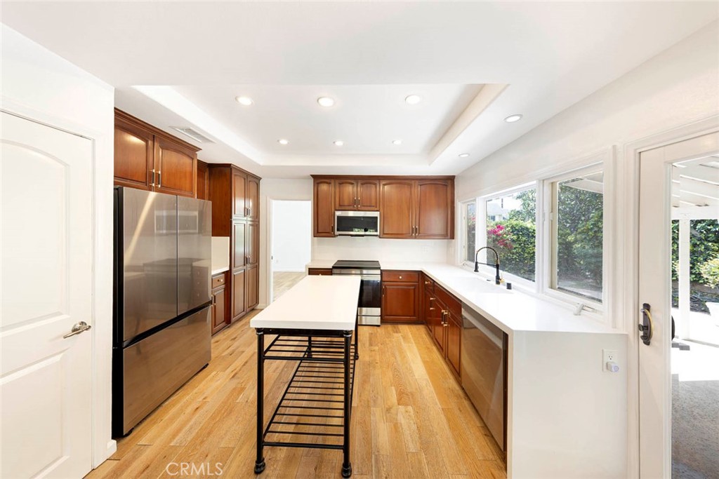 1652 N Pala Place, Orange CA 92867 - photo 10
