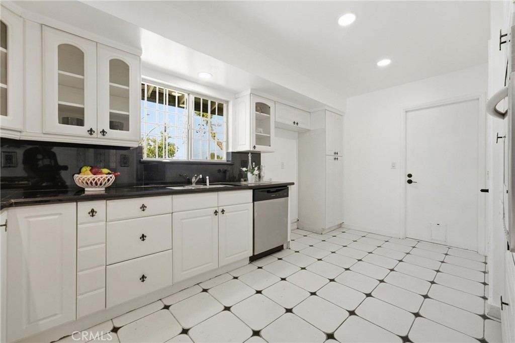 1688 N Shaffer, Orange CA 92867 - photo 29