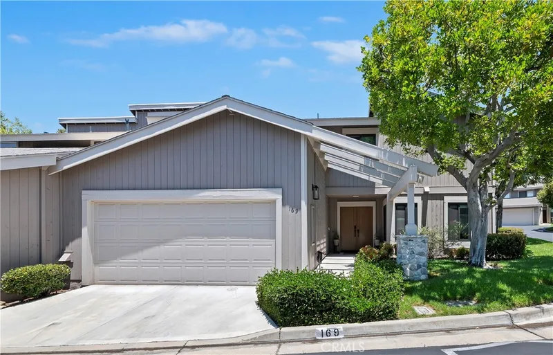 169 S Stonebrook, Orange, CA 92869