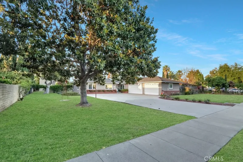 1721 W Palmyra, Orange, CA 92868