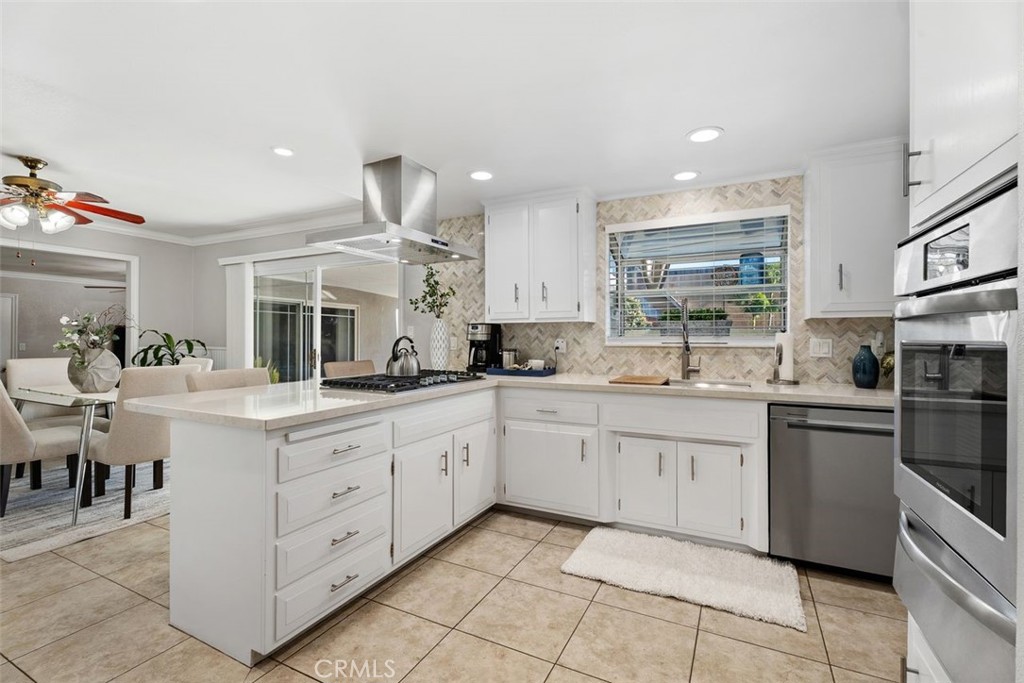 1723 N Lincoln, Orange CA 92865 - photo 1