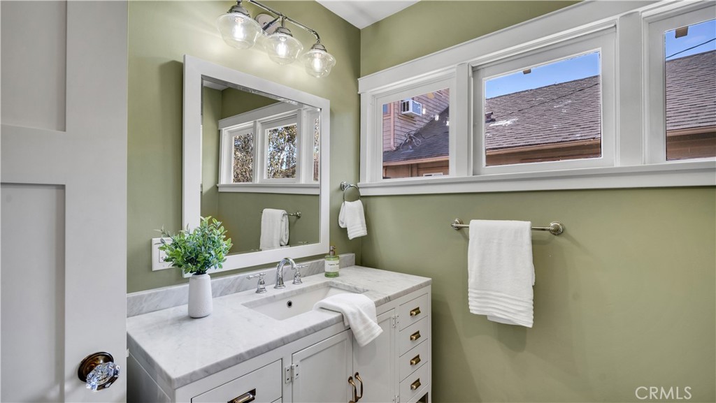 173 S Cypress, Orange CA 92866 - photo 31