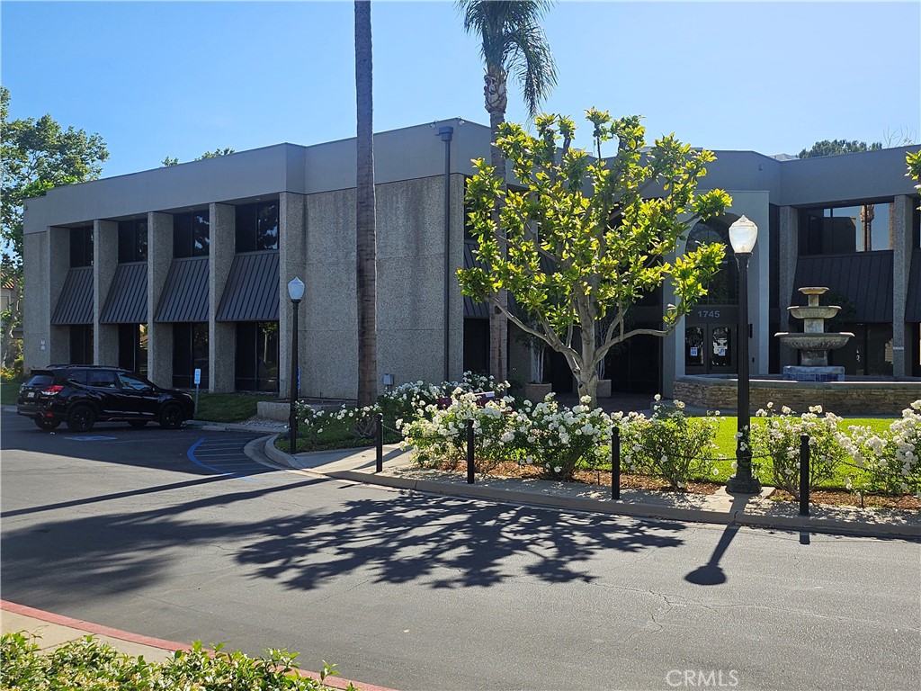 1745 W Orangewood Avenue 103, Orange CA 92868 - photo 2