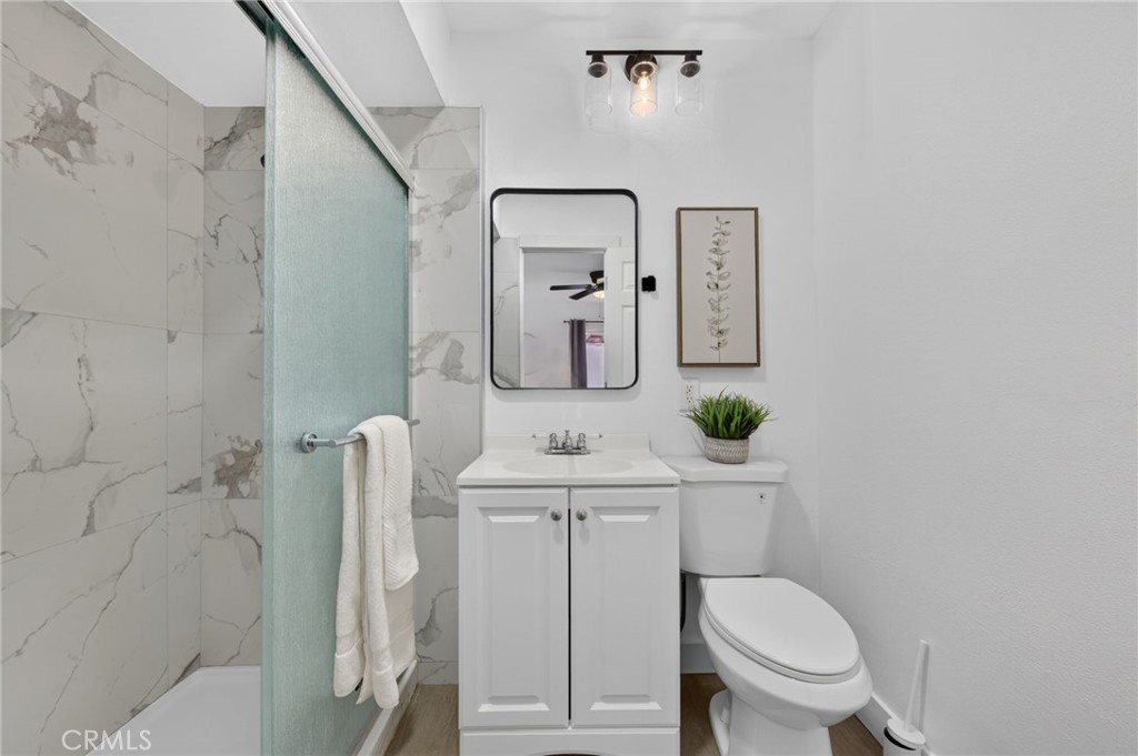 1800 E Heim Avenue 22, Orange CA 92865 - photo 5