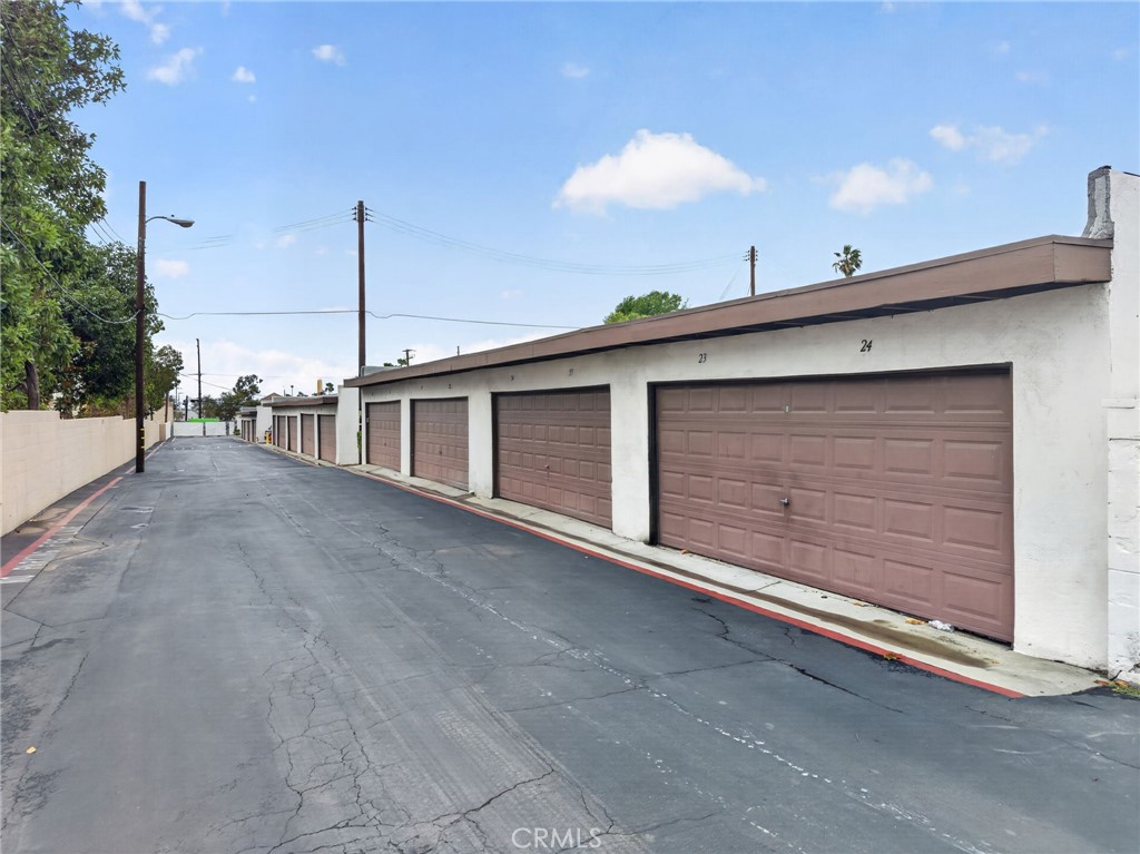 1800 E Heim Avenue 22, Orange CA 92865 - photo 24