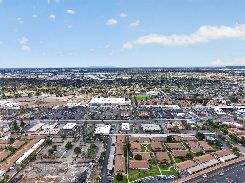 1800 E Heim Avenue 22, Orange CA 92865 - photo 30