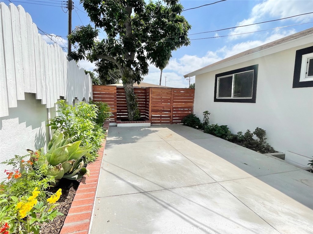 1815 E Palm Avenue, Orange CA 92867 - photo 11