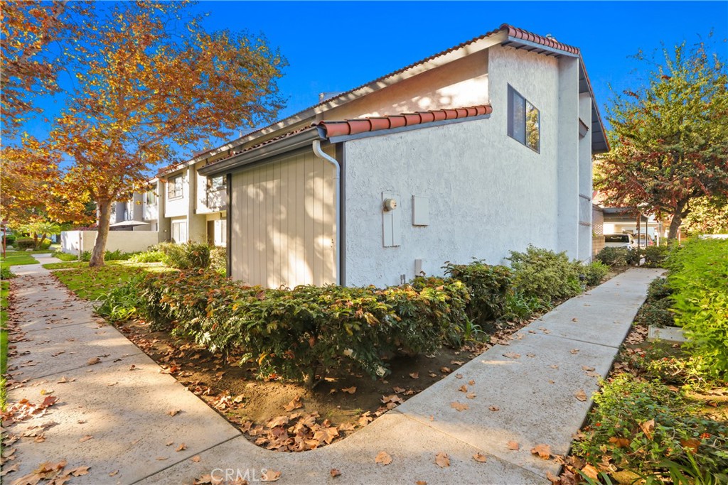 1910 W Palmyra 46, Orange CA 92868 - photo 1