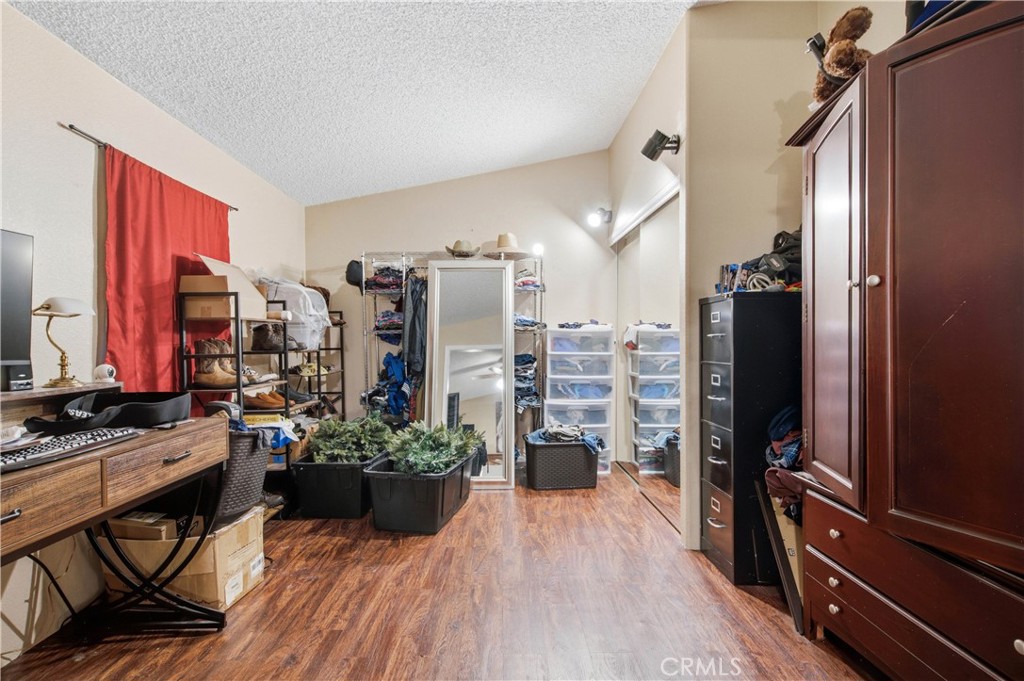 versatile den currently used as bedroom - 1925 E La Veta Avenue 49, Orange CA 92866 - photo 37
