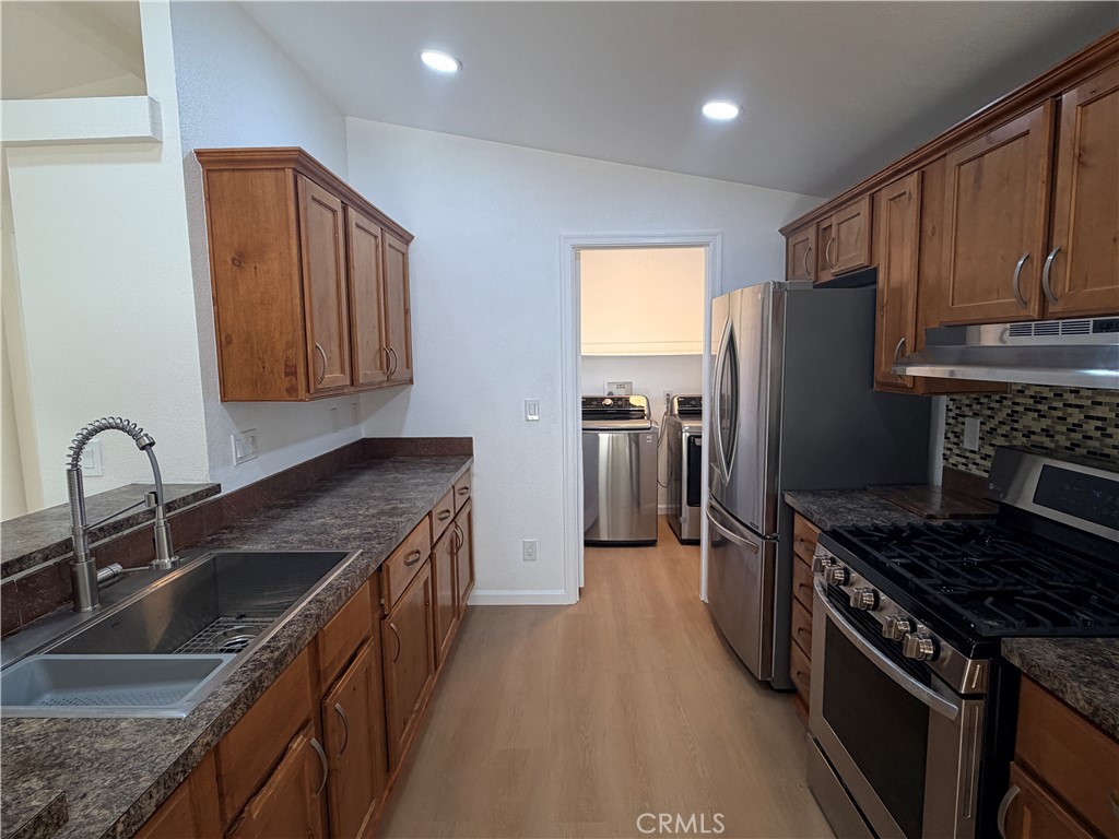 1931 E Meats Avenue 5, Orange CA 92865 - photo 6