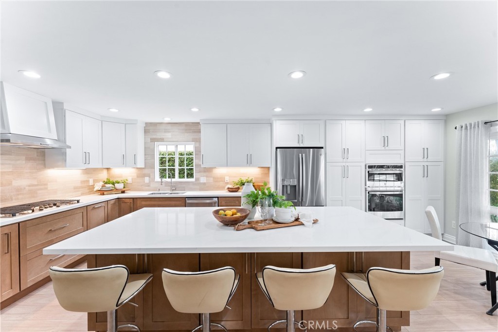 Kitchen Center Island - 1972 N Fern Street, Orange CA 92867 - photo 6