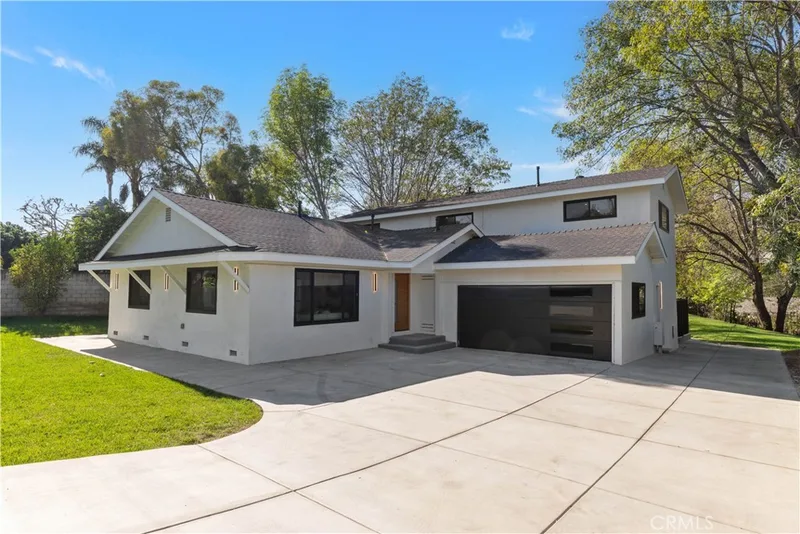 20031 E Chapman, Orange, CA 92869