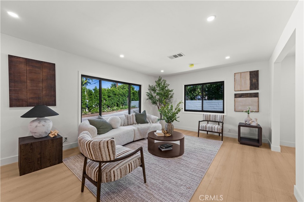 20031 E Chapman, Orange CA 92869 - photo 3