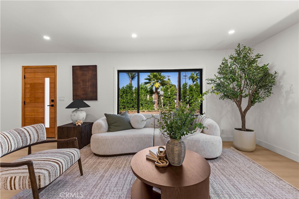 20031 E Chapman, Orange CA 92869 - photo 4