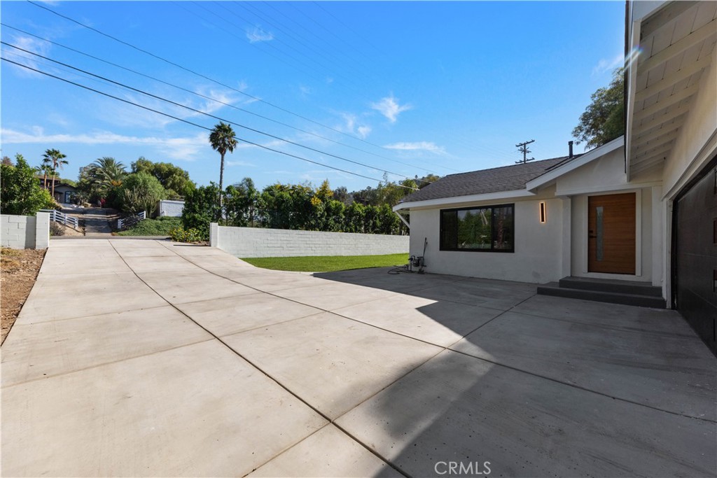 20031 E Chapman, Orange CA 92869 - photo 45