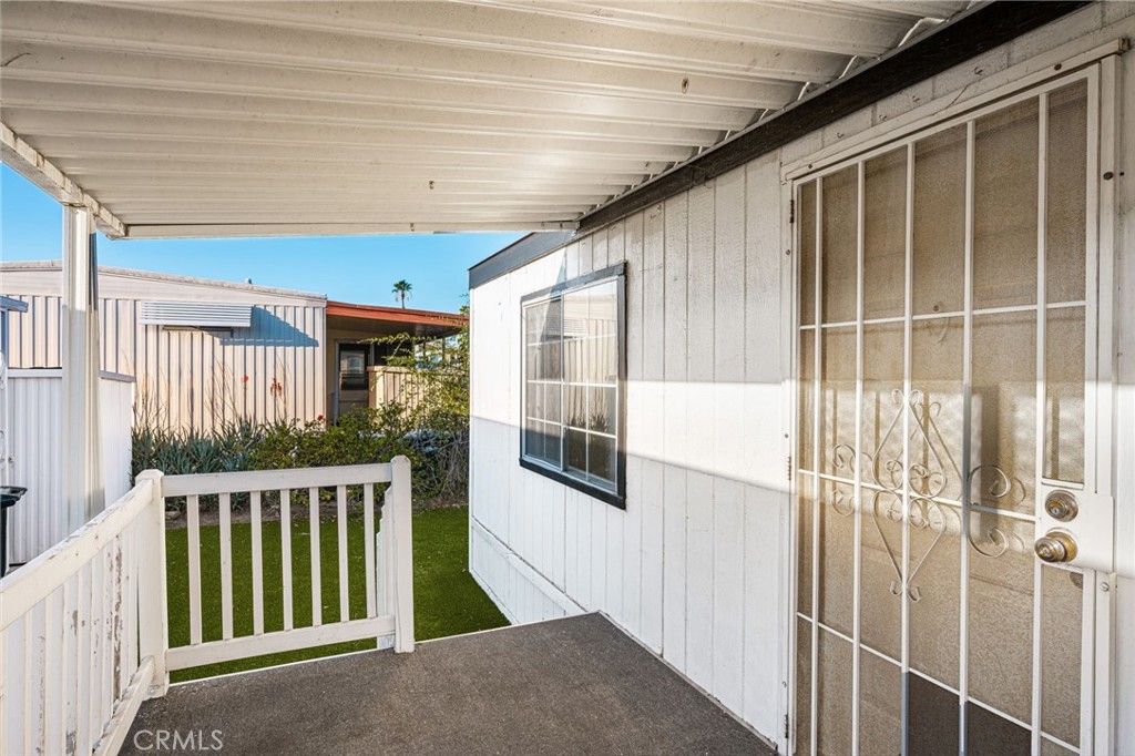 201 Collins Avenue W 47, Orange CA 92867 - photo 4