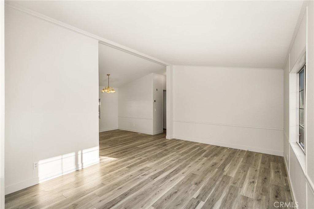 201 Collins Avenue W 47, Orange CA 92867 - photo 5