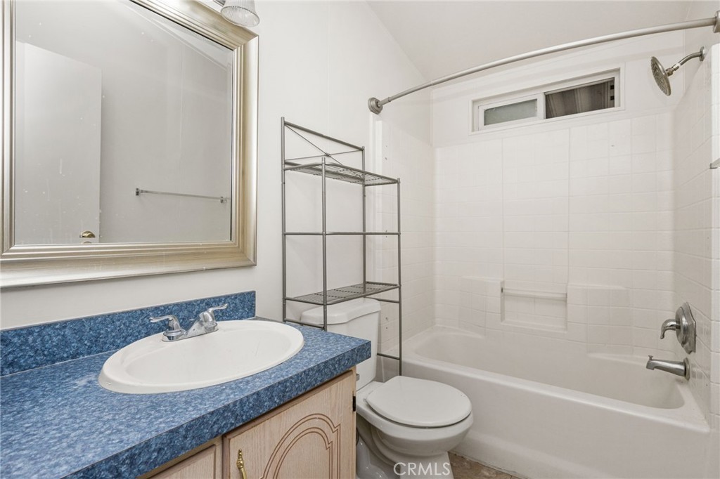 201 Collins Avenue W 47, Orange CA 92867 - photo 26