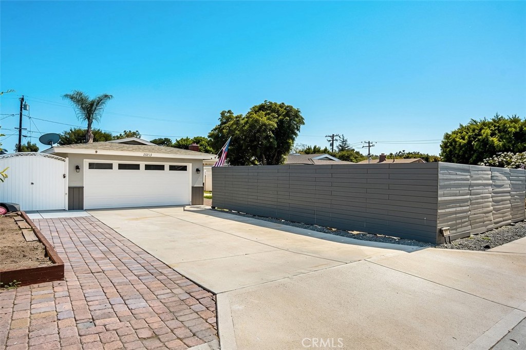 20212 E Santiago Canyon, Orange CA 92869 - photo 1