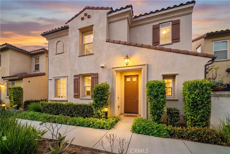 208 W Cork Tree, Orange, CA 92865
