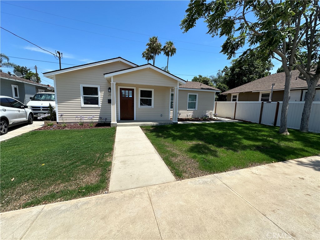 211 N Parker Street, Orange CA 92868 - photo 2