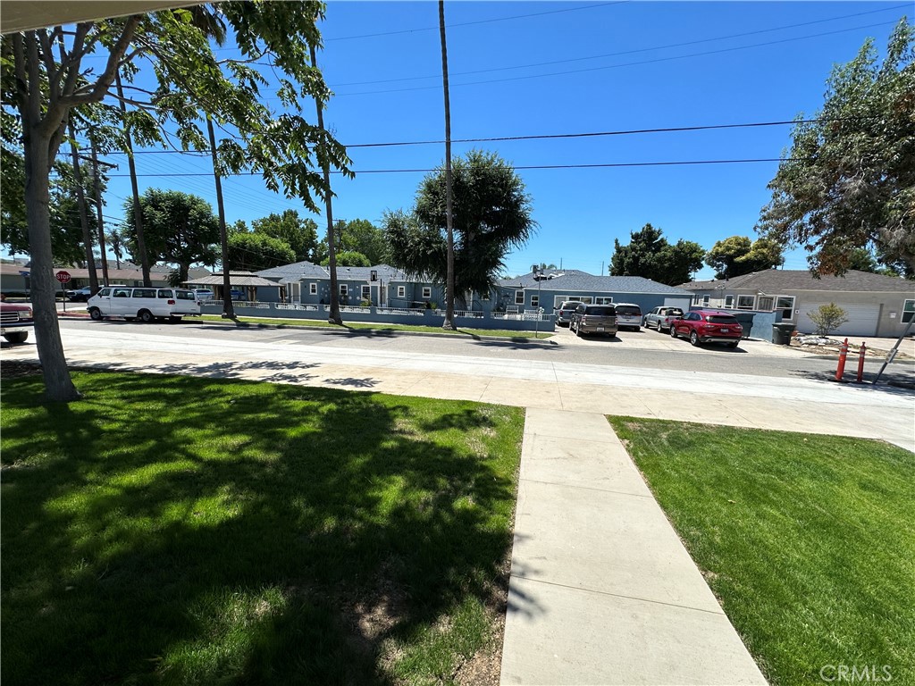 211 N Parker Street, Orange CA 92868 - photo 8