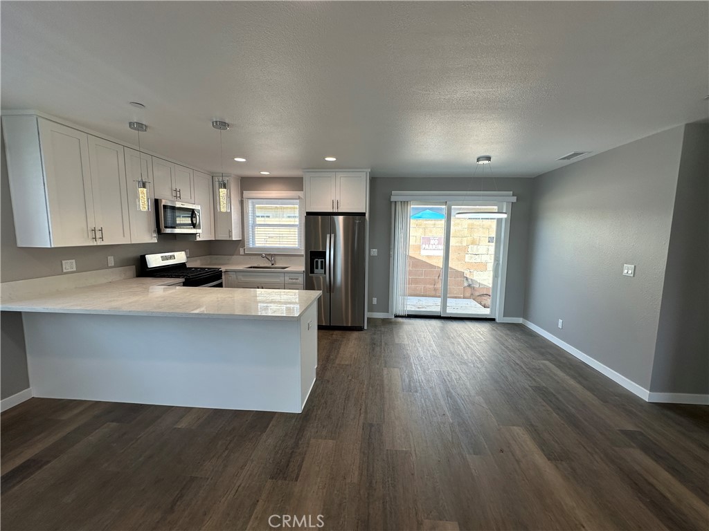 211 N Parker Street, Orange CA 92868 - photo 18