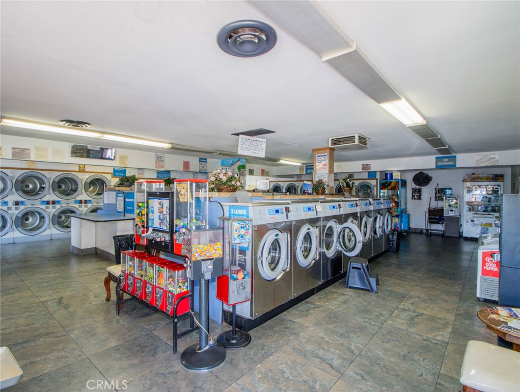 Inside - 2117 N Orange Olive Road, Orange CA 92865 - photo 25