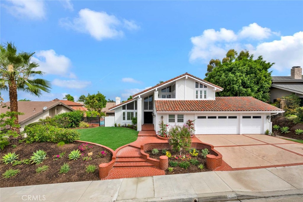 2121 E Vista Mesa Way, Orange CA 92867 - photo 1
