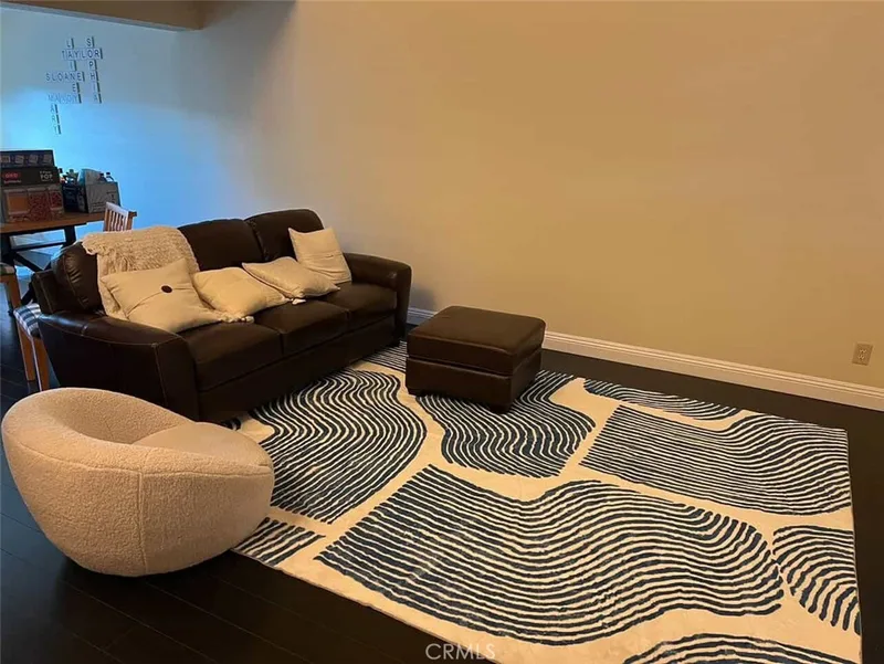 2135 W Sycamore, Orange, CA 92868