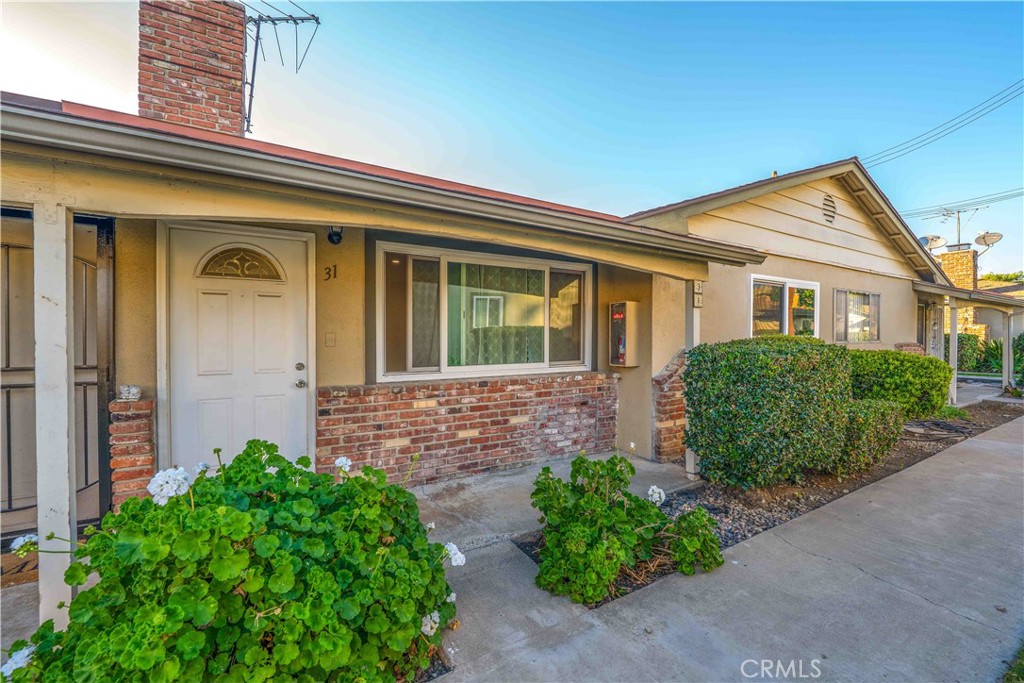 2295 N Tustin 31, Orange CA 92865 - photo 1