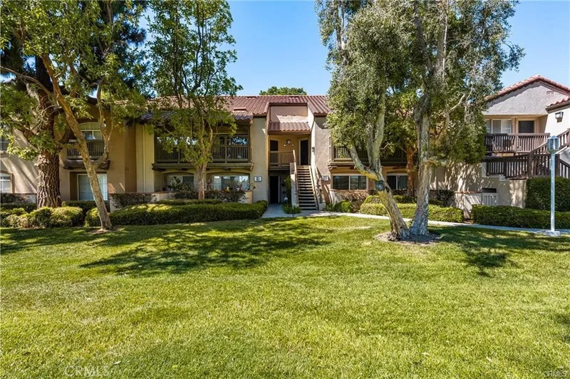 236 S Grisly Canyon Drive M, Orange, CA 92869