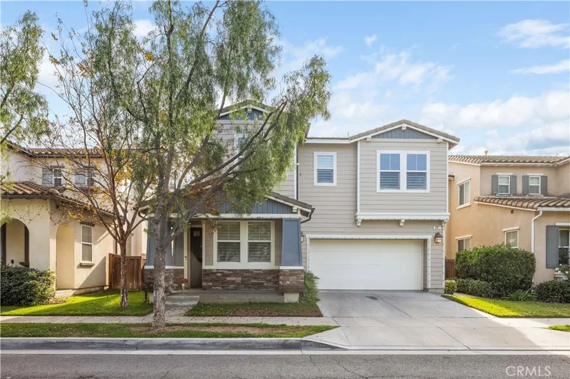 236 W Weeping Willow, Orange, CA 92865