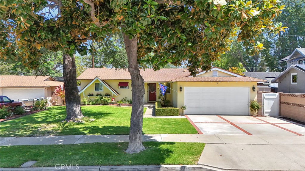 2415 E Oakmont, Orange CA 92867 - photo 1